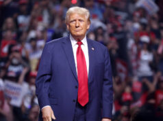 Ukrajnai háború – Donald Trump nem zárta ki, hogy személyesen vesz részt a Törökországban tervezett első közvetlen ukrán-orosz tárgyaláson